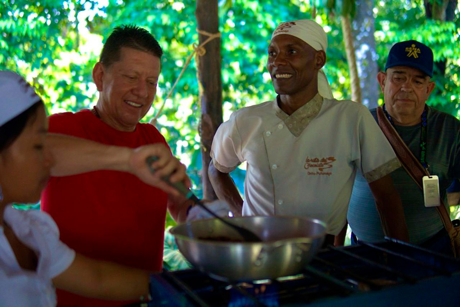 Instructores de cocina a nivel nacional aprenden de la gastronomía tradicional ancestral del Putumayo