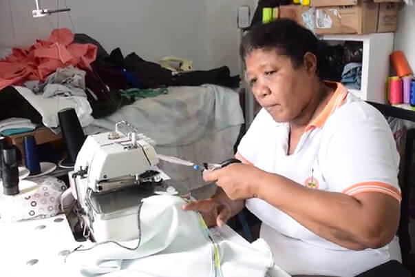 Hoy, la microempresa de Luz Esther provee trabajo para 5 mujeres y aspira a convertirse en una de las grandes empresas