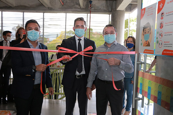¡Sacúdete!, en Medellín se inauguró uno de los nuevos ambientes de Innovación y Co Creación del SENA 