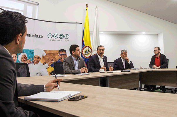 SENA financia la formación especializada de los trabajadores colombianos