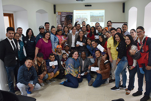  Migrantes se forman para ser empresarios en Colombia