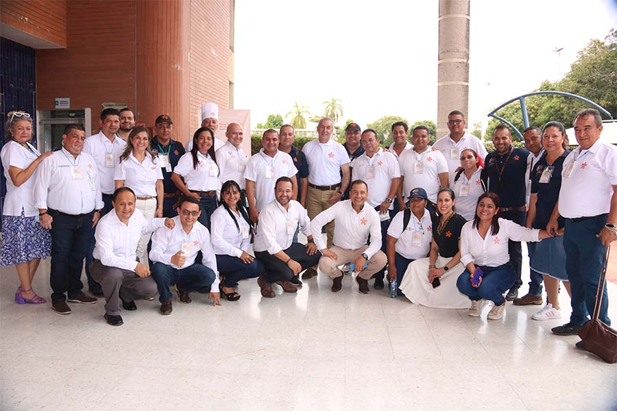 El Centro de Formación de Barrancabermeja le ofreció una cálida bienvenida al Director General del SENA con una muestra cultura