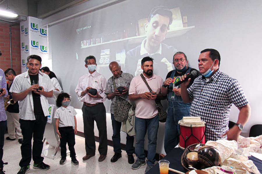 Imagen sobre la conmemoración de la labor de los artesanos en SENA Tolima