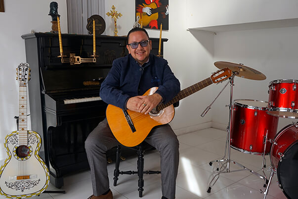 Carlos Sánchez, director de Mi Conservatorio un emprendimiento boyacense apoyado por Fondo Emprender SENA