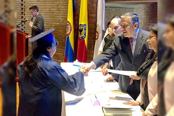 Certificada experiencia de vendedores informales en Bogotá